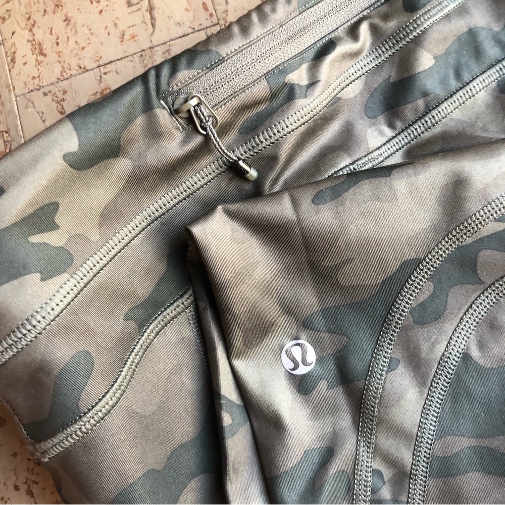 EUC lululemon Run Inspire crop, green Camo, 4